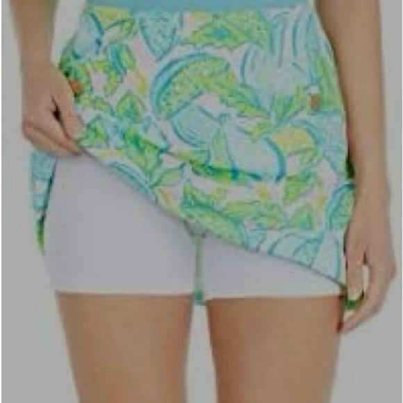 Lilly Pulitzer Madison Skort. Size small. - Picture 5 of 5